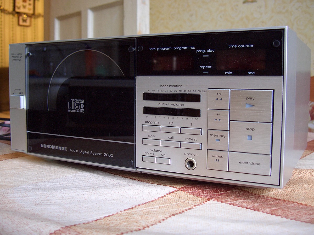  Выбор сиди проигрывателя. Marantz CD 73