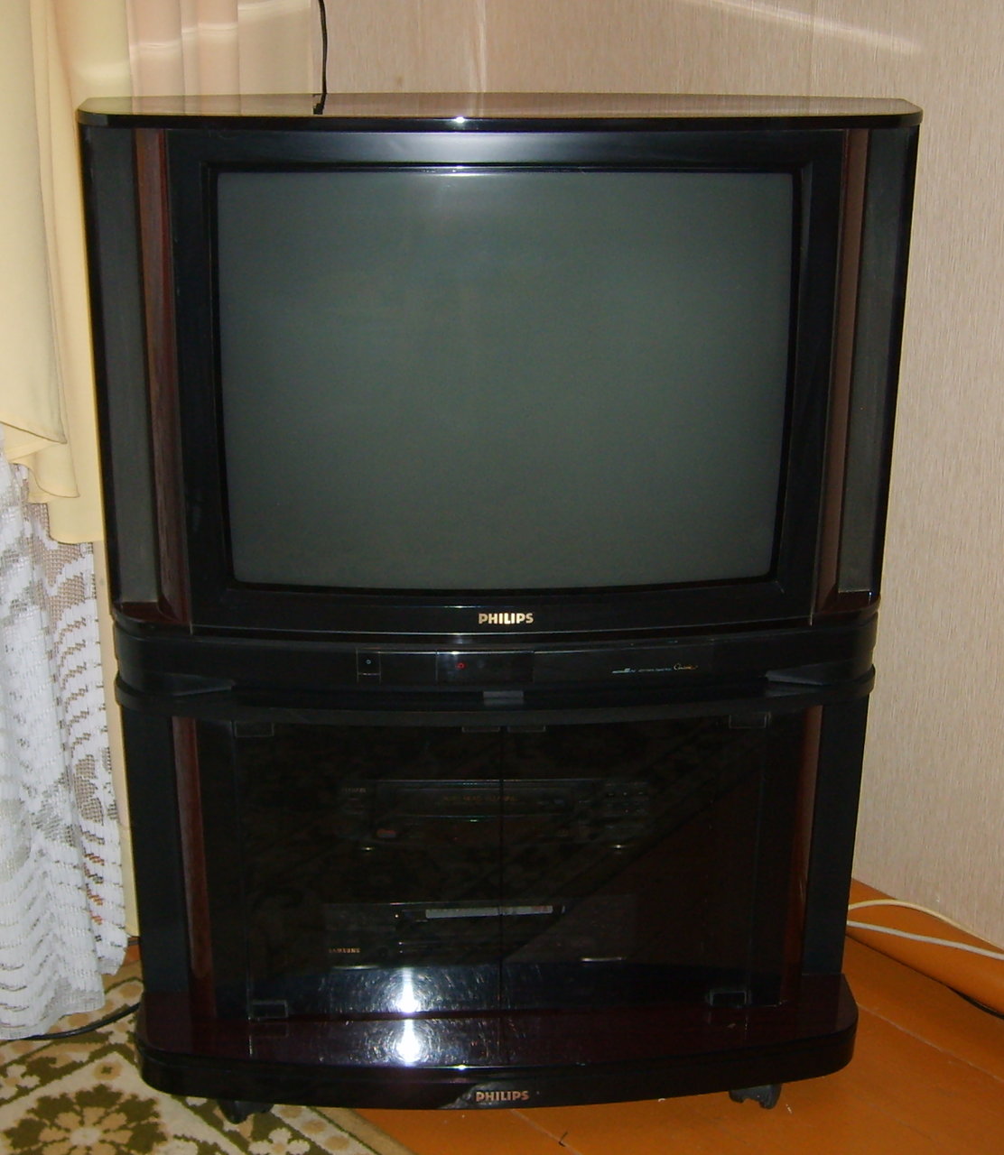  цветной ретро-телевизор