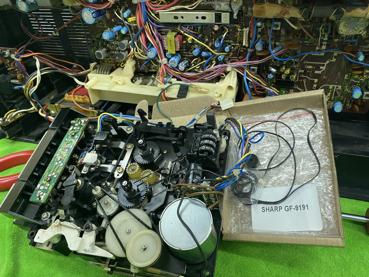  Моторчик для Sharp-GF9191