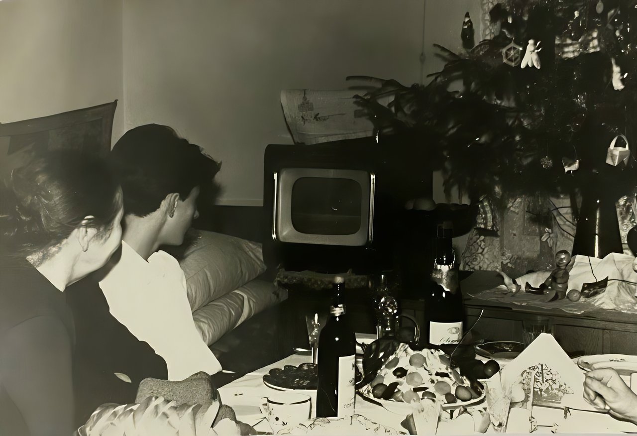 фото времен СССР, радиотехника. Пополняйте.