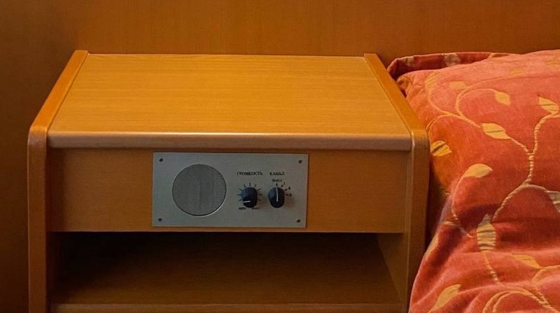 Радио и телеки в номерах гостиниц ... когда появились?
