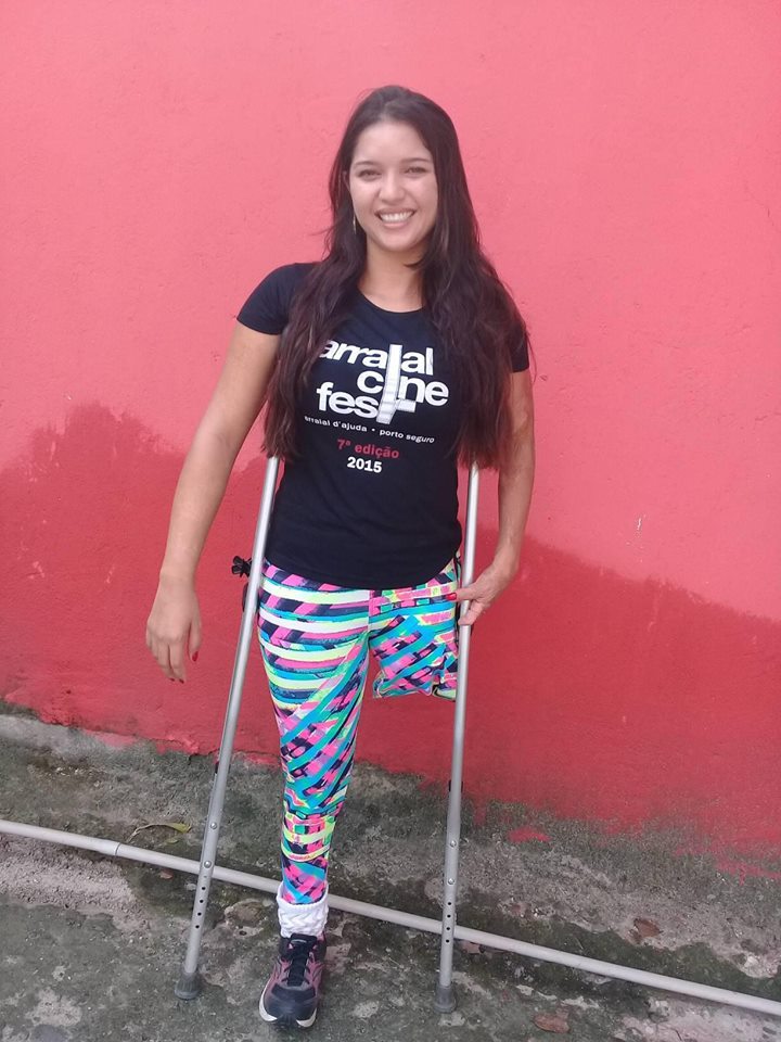 Ampdev. Elaine Dantas amputee.. Девушки на костылях ampdev